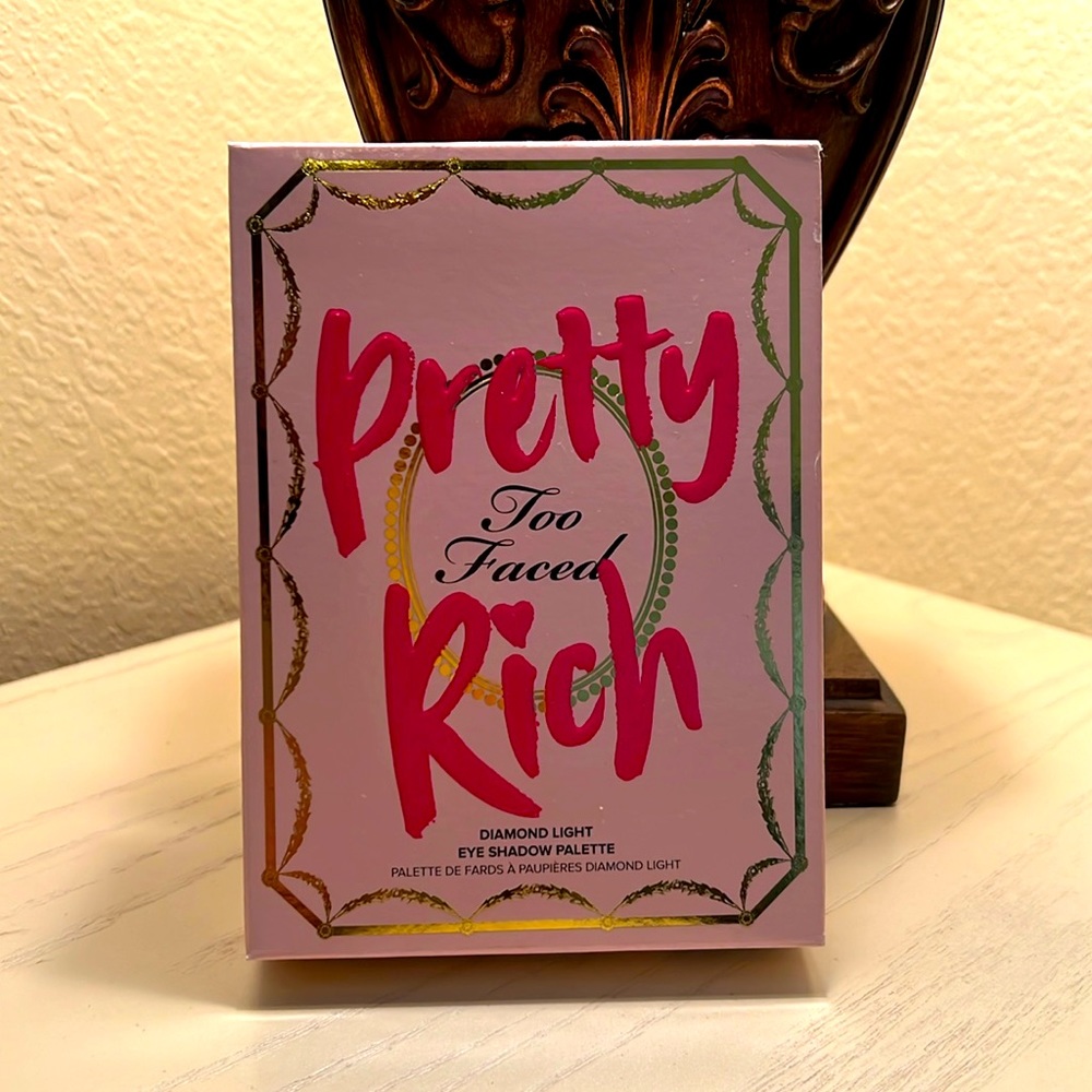 Too Faced Pretty Rich Eye Shadow Pallet